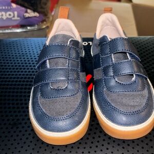 Old Navy Canvas